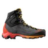 La Sportiva Aequilibrium Trek GTX carbon